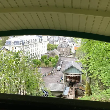 Nid Douillet Avec Balcon * Mont-Dore